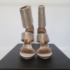 Report Signature platform heels